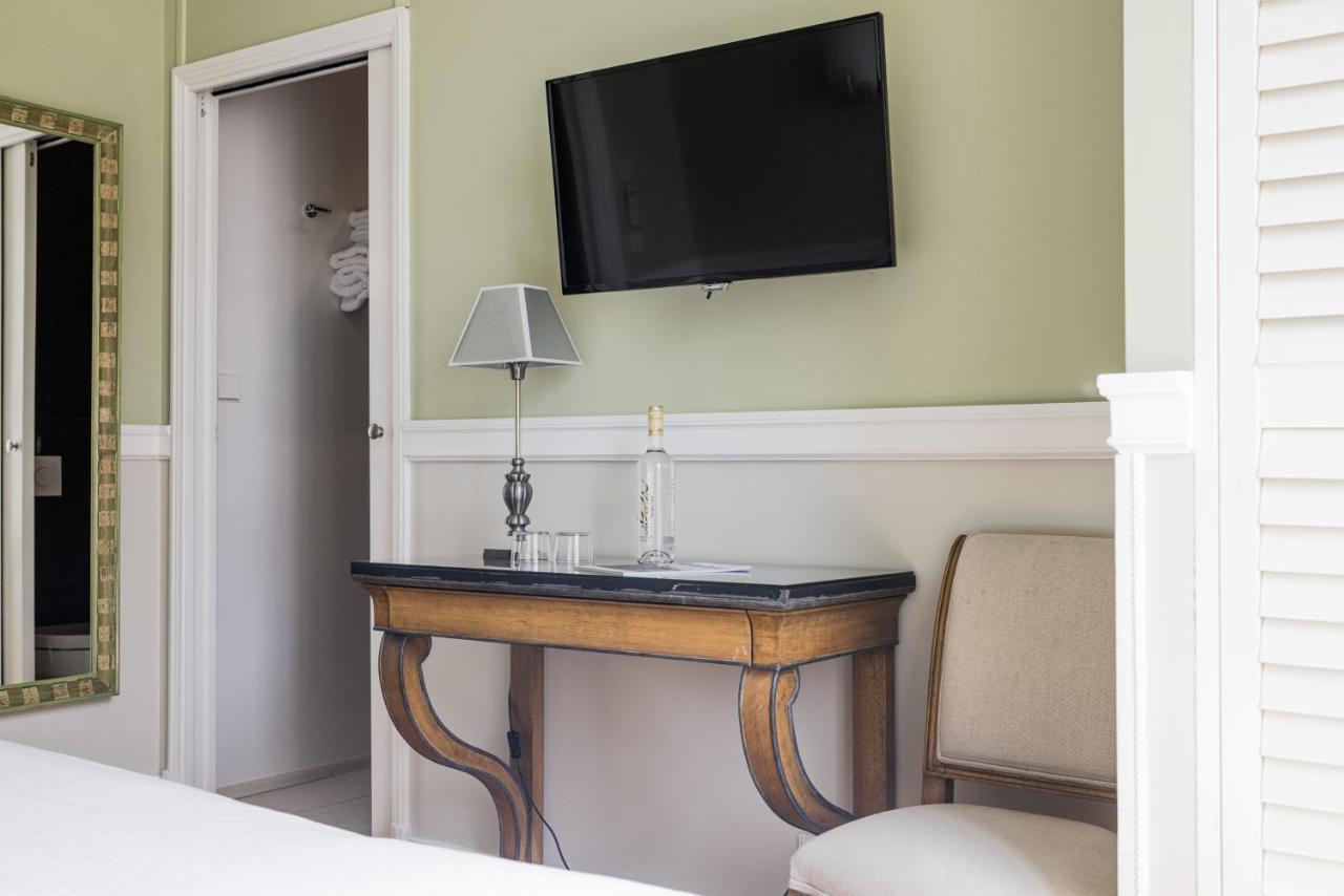 Hotel Saint Julien Biarritz Bagian luar foto