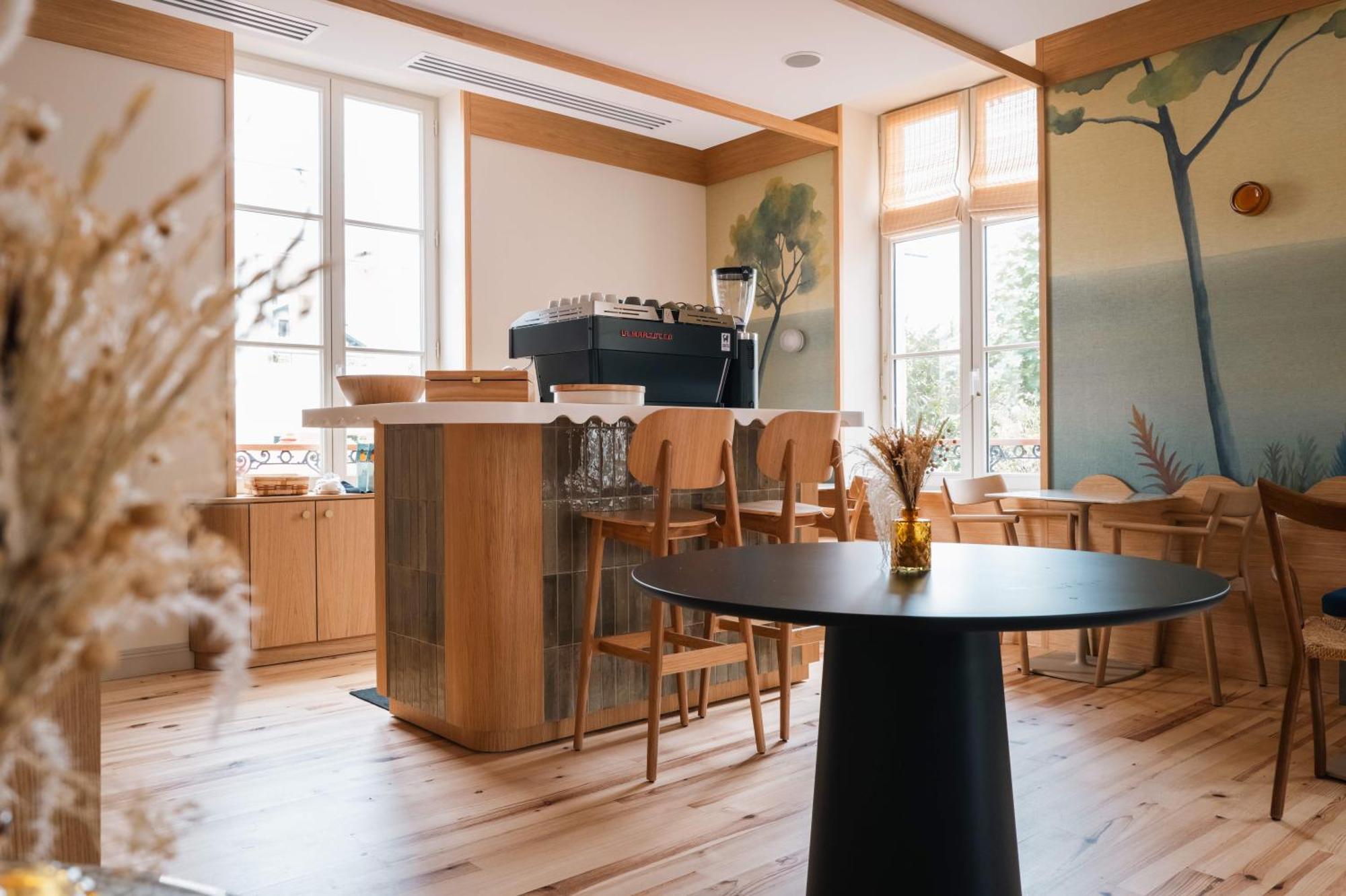 Hotel Saint Julien Biarritz Bagian luar foto